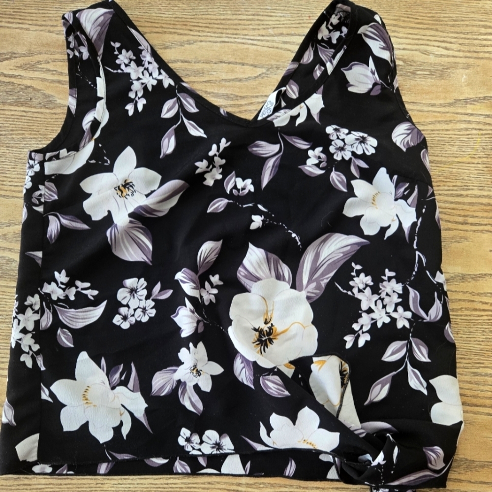 Pentagone Floral Tank Top Small